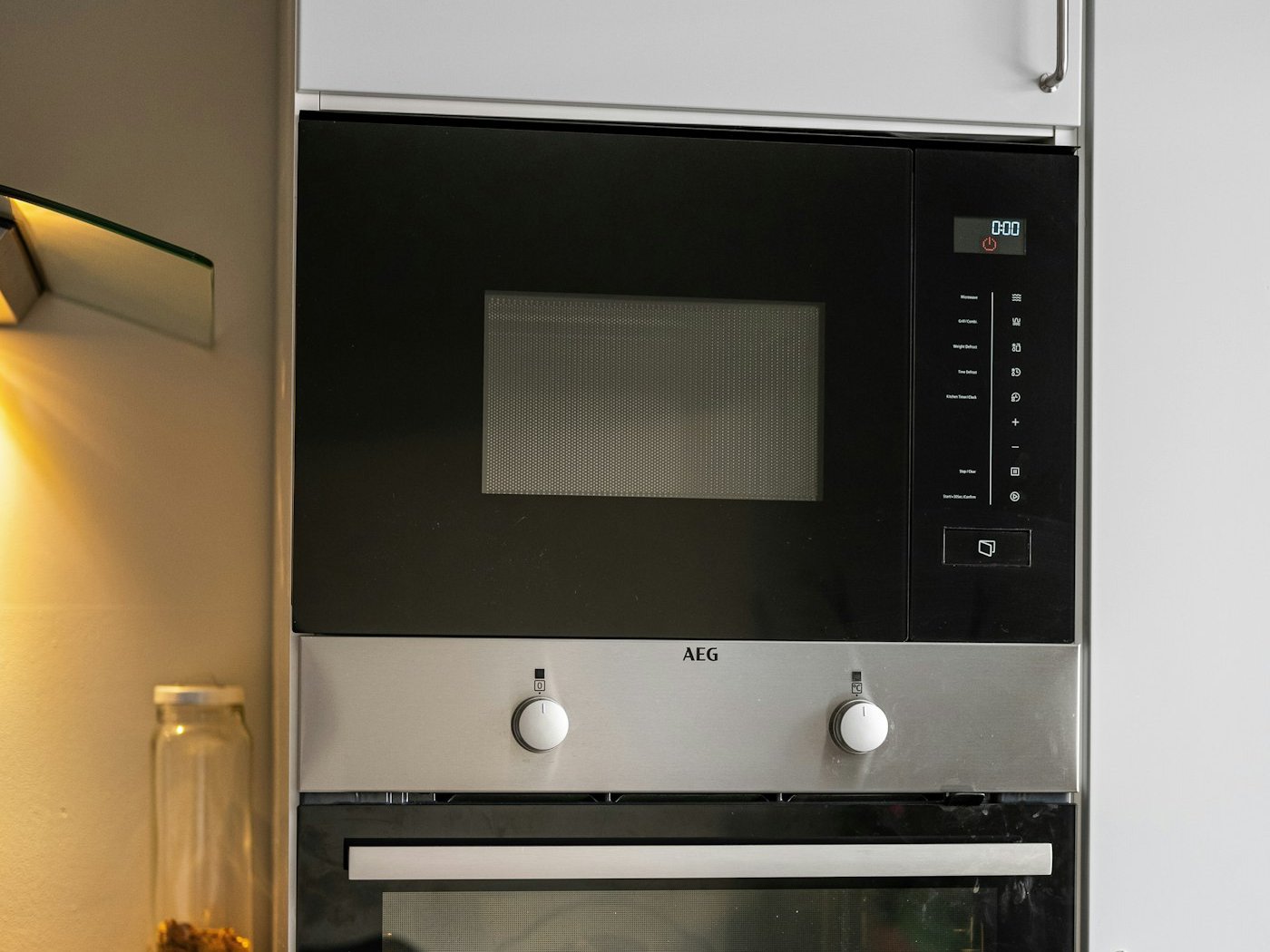 Built-in microwave above a built-in oven